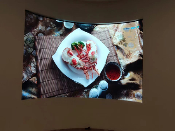亭湖室内P2.5弧形LED屏